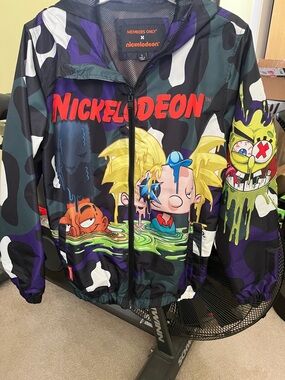***New - Worn Once** Men’s Members Only Nickelodeon Graphic Hooded windbreaker